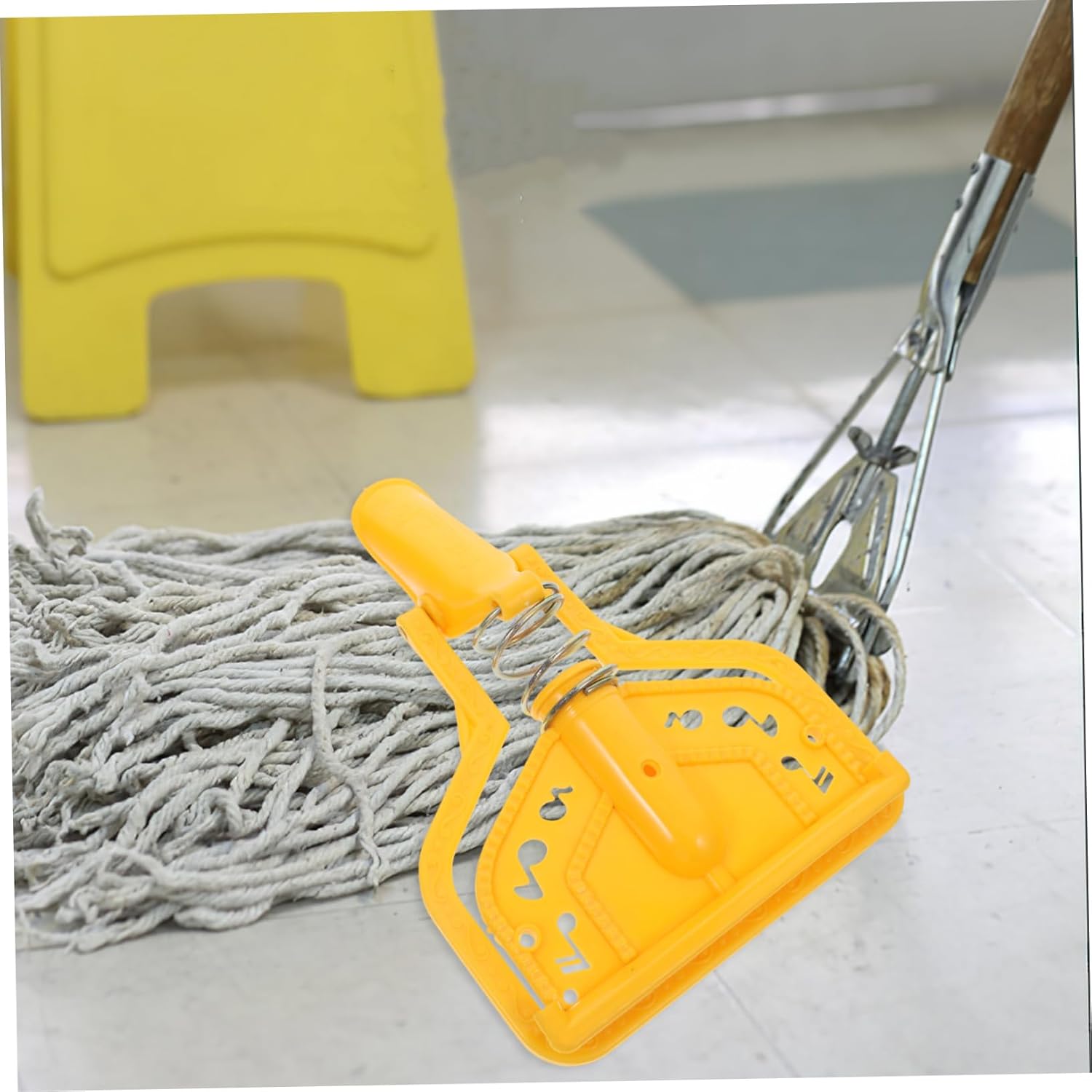 PACKOVE Mop Handle Clip for Easy Replacement