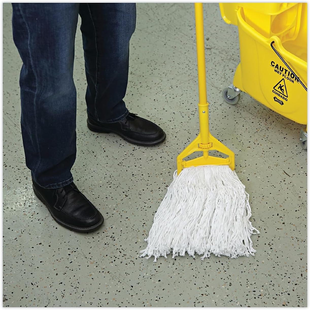 Boardwalk Banded Rayon Cut-End Mop Head Replacement 1