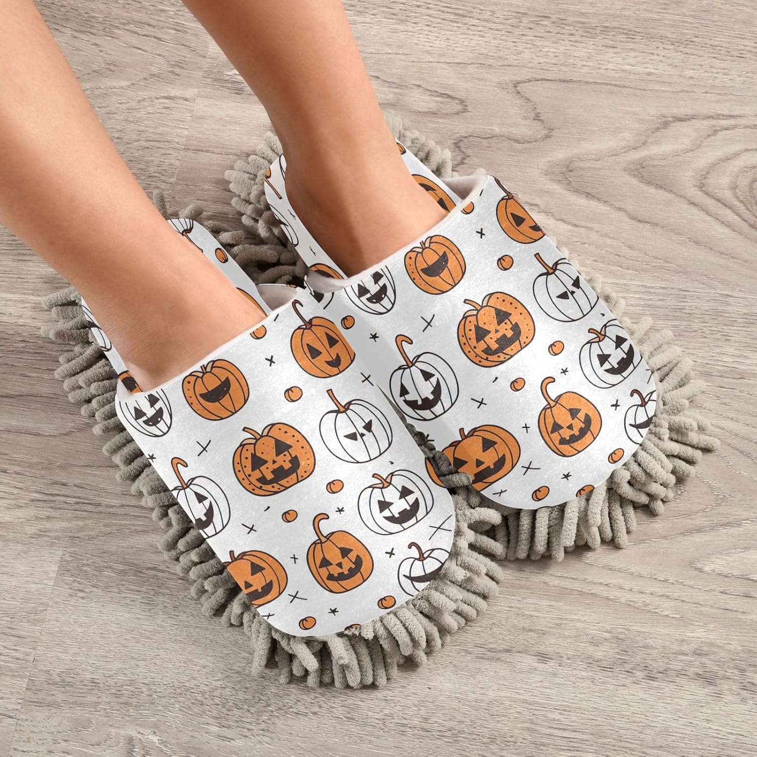 Zhirexin Halloween Pumpkin Cleaning Slippers 1